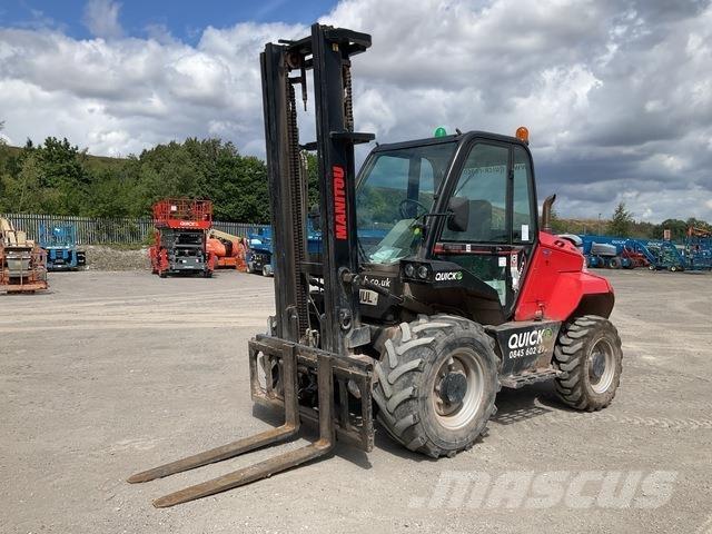 Manitou M30-4 Geländestapler
