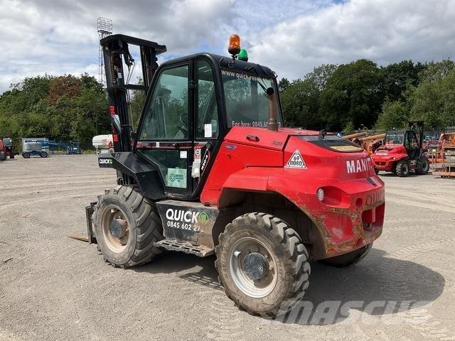 Manitou M30-4 Geländestapler
