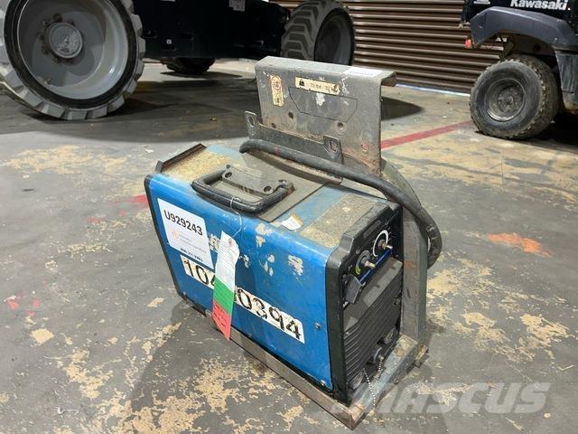 Miller CST-280 Schweissgeräte