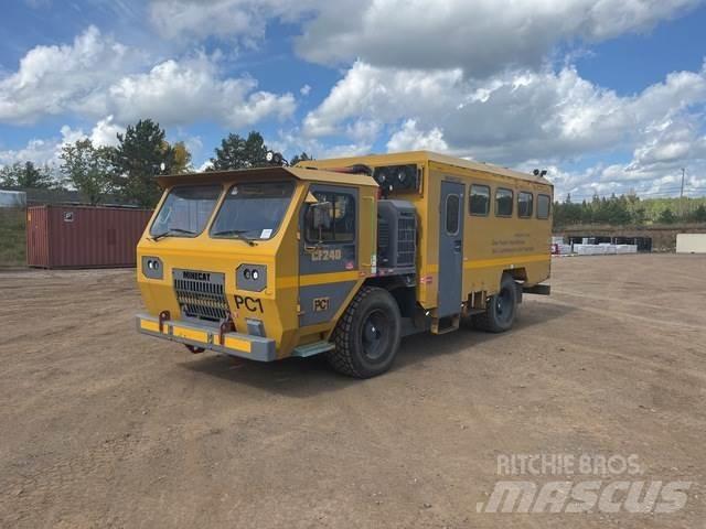  Minecat CF240 Sonstige Baumaschinen
