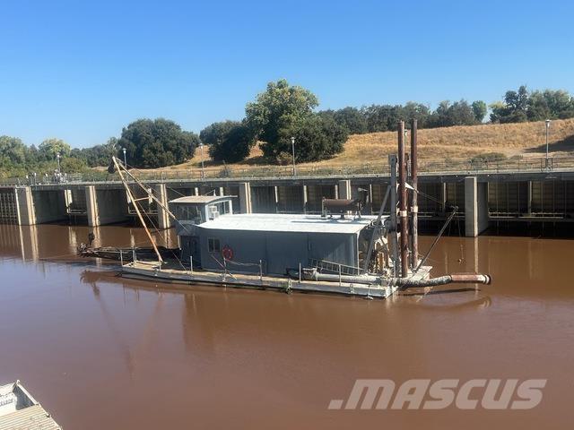  Moore Boote / Prahme