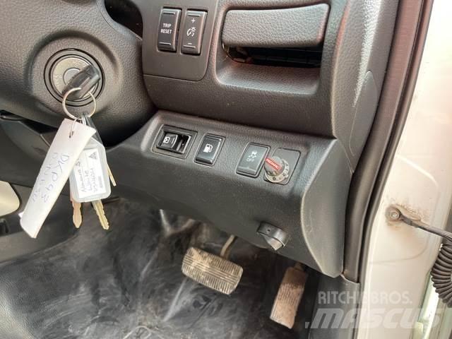 Nissan Navara Pickup/Pritschenwagen
