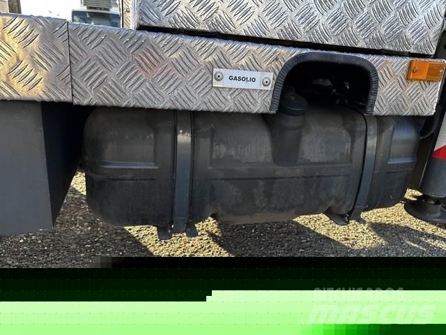 Nissan NT400 LKW-Arbeitsbühnen