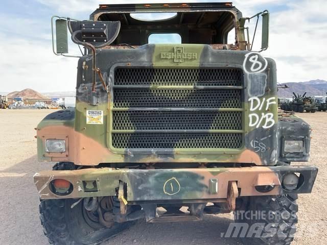 Oshkosh  Kofferaufbau