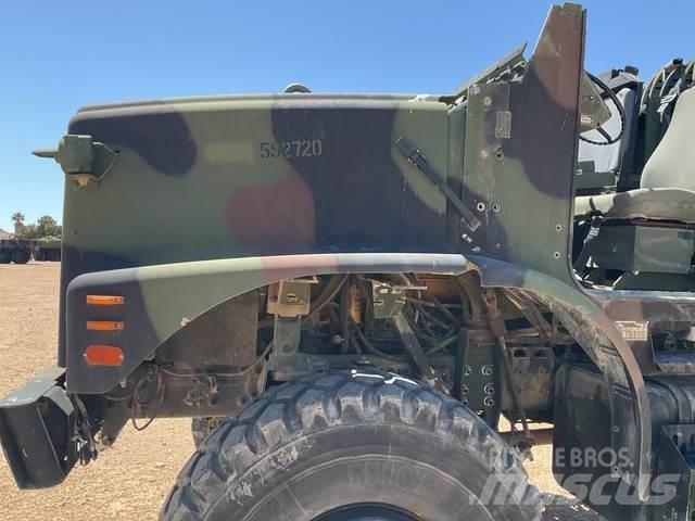 Oshkosh AMK23A1 Kofferaufbau