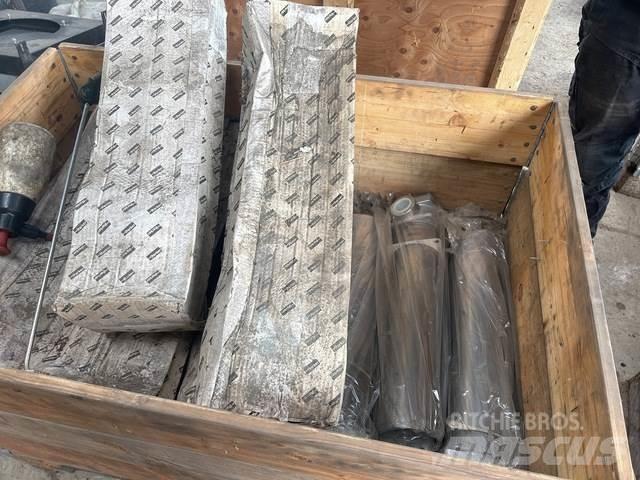 Parker  Transport Sonstige