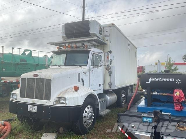 Peterbilt 330 Kühlkoffer