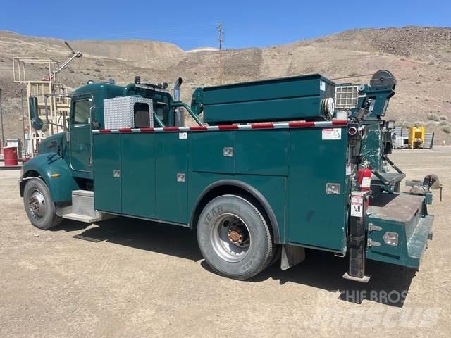 Peterbilt 335 Kommunal-Sonderfahrzeuge
