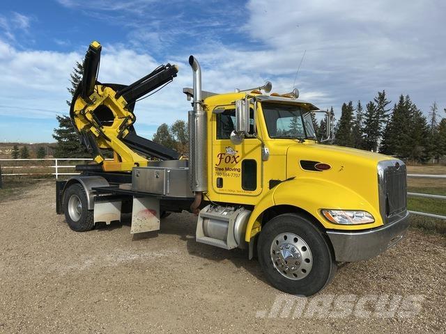 Peterbilt 335 Sonstige Baumaschinen