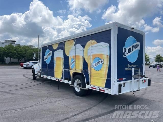Peterbilt 337 Getränkewagen