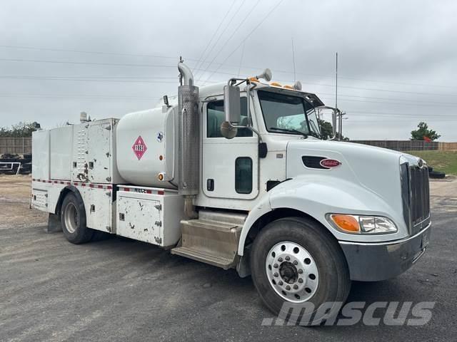 Peterbilt 337 Tankwagen