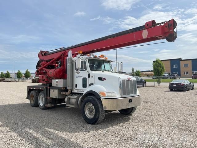 Peterbilt 340 Fahrzeug mit mobiler Bohranlage