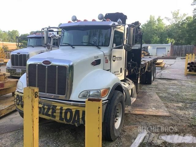 Peterbilt 348 Pritschenwagen/Pritschenwagen mit Seitenklappe