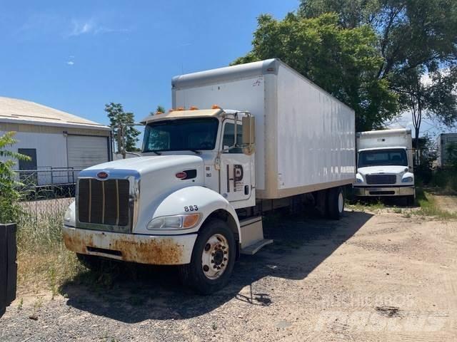 Peterbilt 352 Kofferaufbau