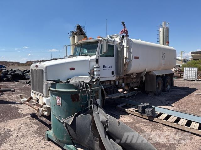 Peterbilt 357 Wassertanker