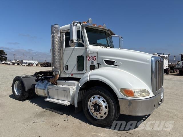 Peterbilt 384 Sattelzugmaschinen