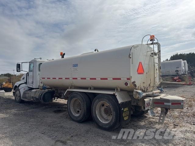 Peterbilt 386 Wassertanker