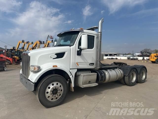 Peterbilt 567 Sattelzugmaschinen