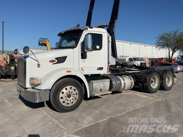 Peterbilt 567 Sattelzugmaschinen