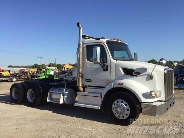 Peterbilt 567 Sattelzugmaschinen