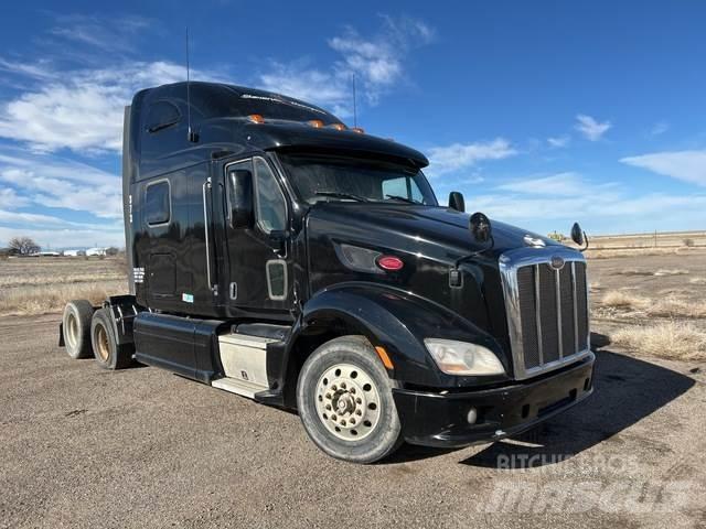 Peterbilt 587 Sattelzugmaschinen