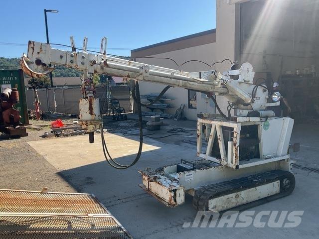 Pitman 4000T Fahrzeug mit mobiler Bohranlage