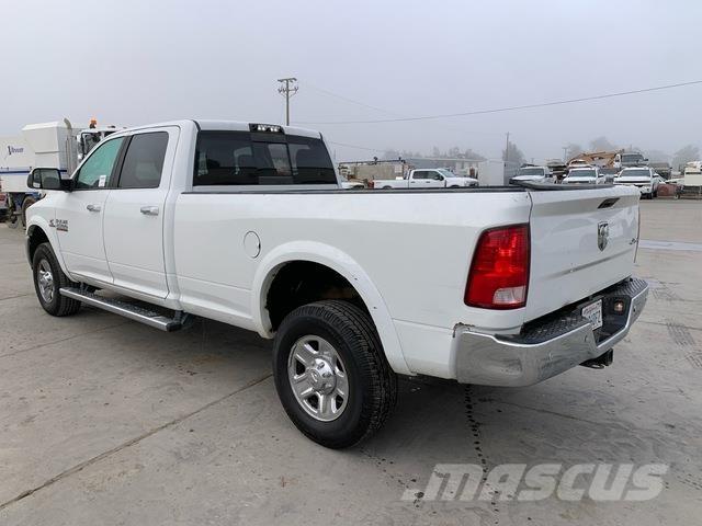 RAM 2500 Pickup/Pritschenwagen