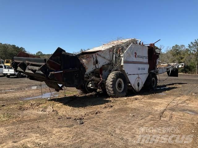 Roadtec SB2500 Materialtransportfahrzeuge