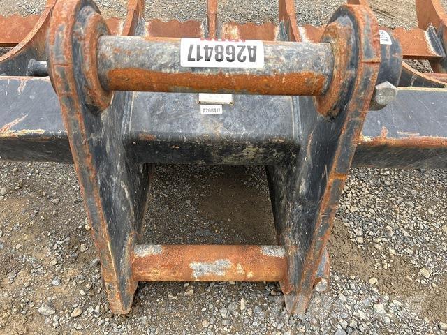  Robur Sonstige Baumaschinen