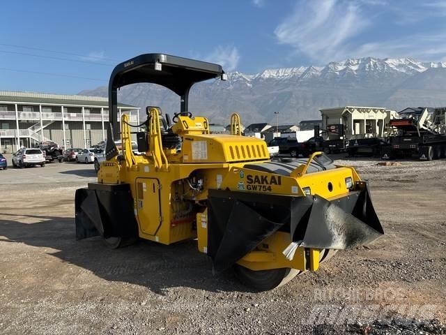 Sakai GW745 Gummiradwalzen