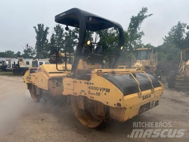 Sakai SW880 Tandemwalzen