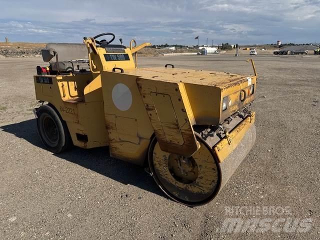 Sakai TW500 Kombiwalzen