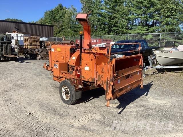  Salsco 810 Holzhäcksler