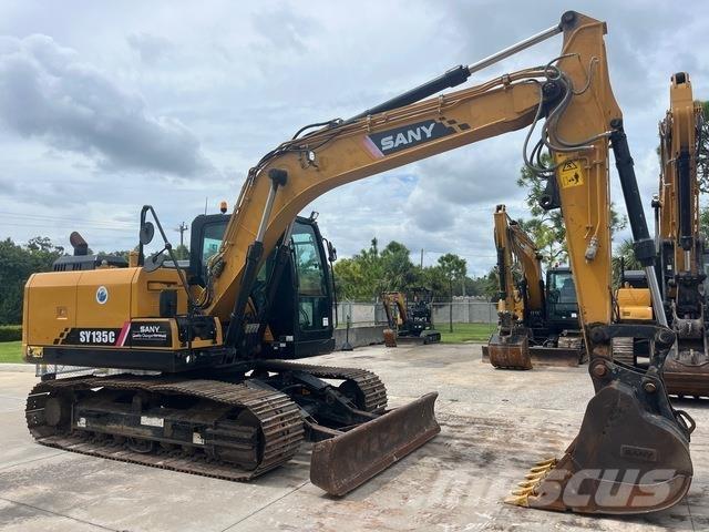 Sany SY135C Raupenbagger