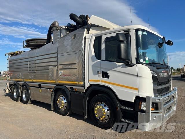 Scania G450 Saug- und Druckwagen