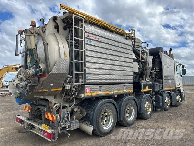 Scania R620 Saug- und Druckwagen