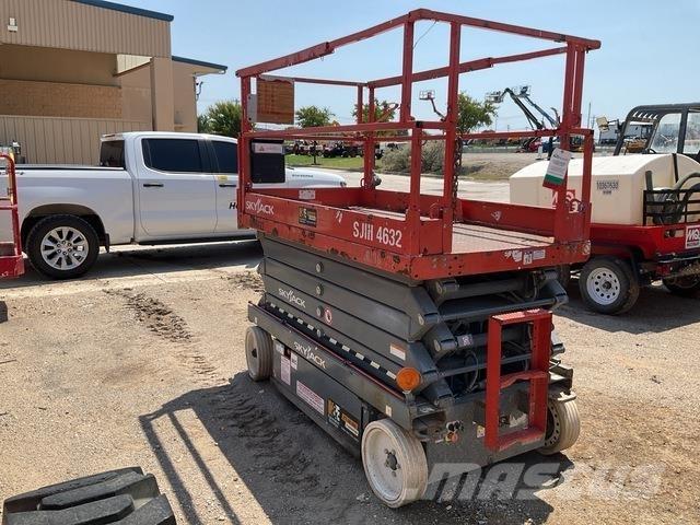SkyJack 4632 Scheren-Arbeitsbühnen