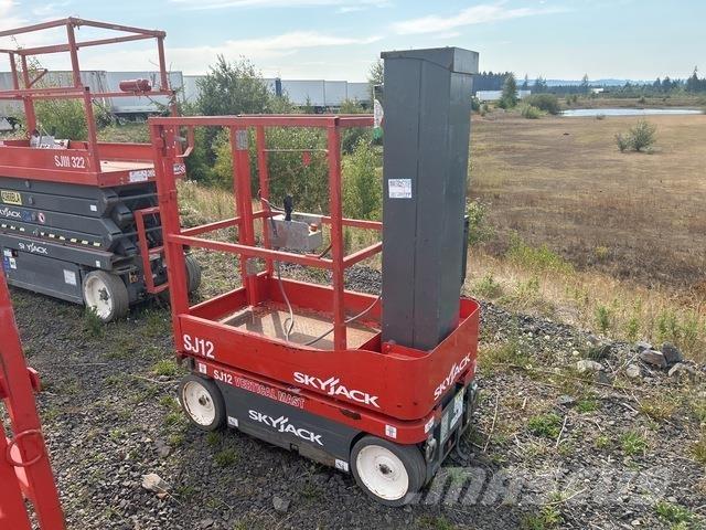 SkyJack SJ12 Personenaufzüge