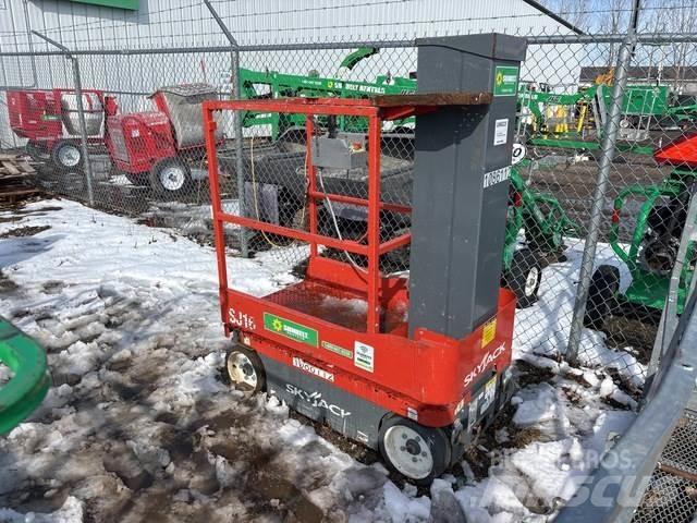SkyJack SJ16 Personenaufzüge
