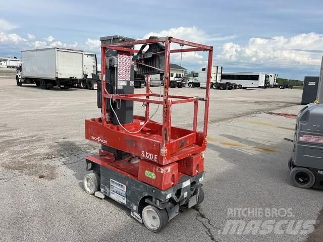 SkyJack SJ20E Personenaufzüge