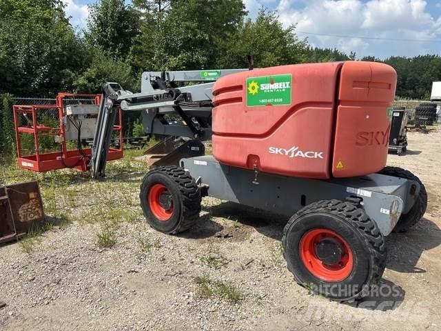 SkyJack SJ46AJ Gelenkteleskoparbeitsbühnen