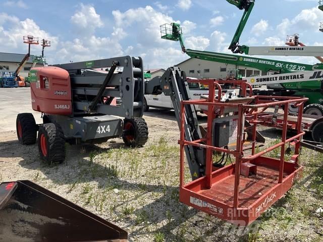 SkyJack SJ46AJ Gelenkteleskoparbeitsbühnen