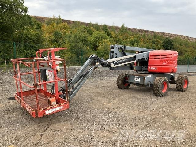 SkyJack SJ51AJ Gelenkteleskoparbeitsbühnen