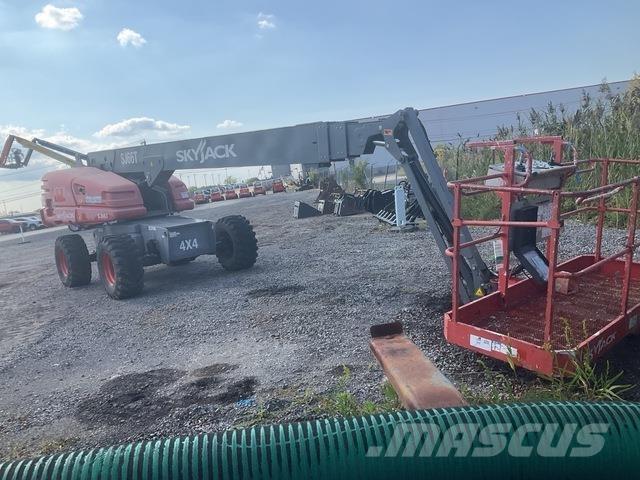 SkyJack SJ66T Teleskopbühnen