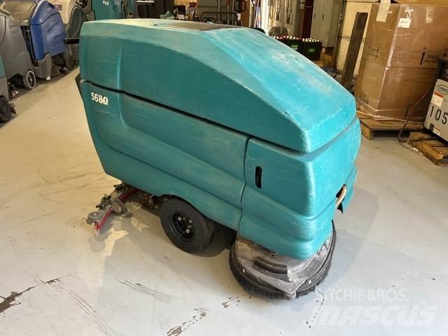 Tennant 5680 Schrubtrockner