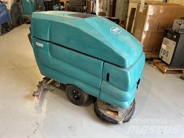 Tennant 5680 Schrubtrockner