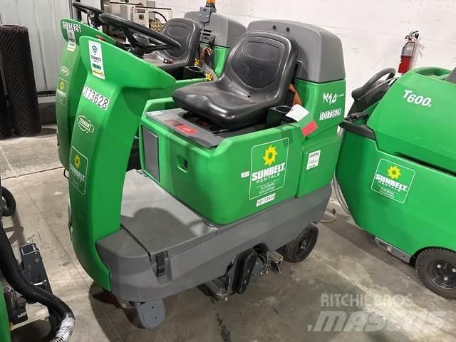 Tennant R14 Schrubtrockner