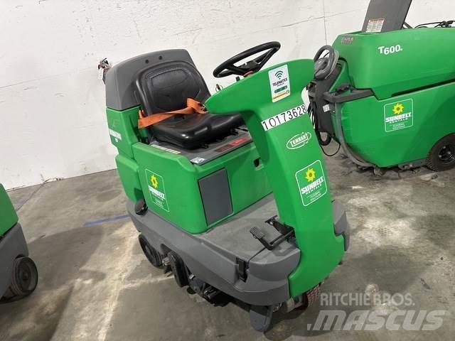Tennant R14 Schrubtrockner