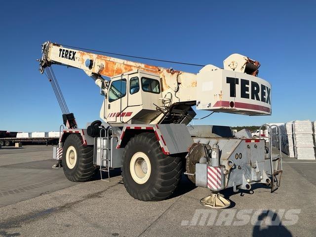 Terex RT135 Ruwterrein kranen
