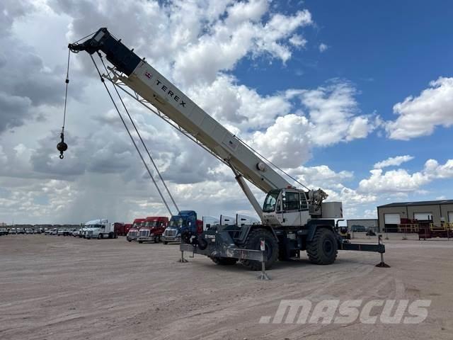 Terex RT555-2 Ruwterrein kranen